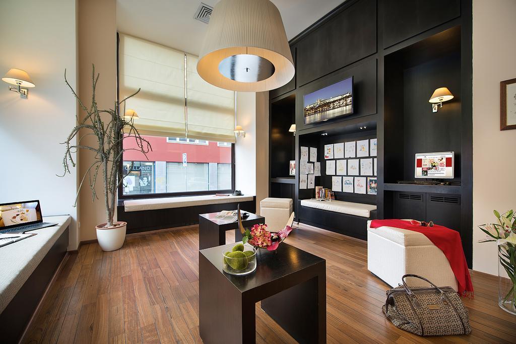 Aparthotel Hotel Suite Home Prague Prag